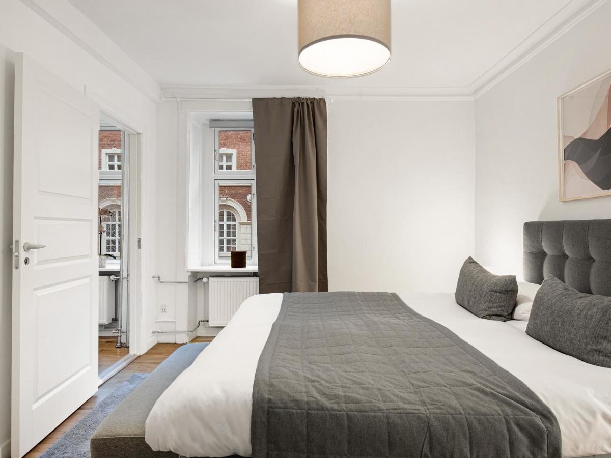 Sanders Stage - Enchanting Four-Bedroom Apartment Near Nyhavn 코펜하겐 외부 사진