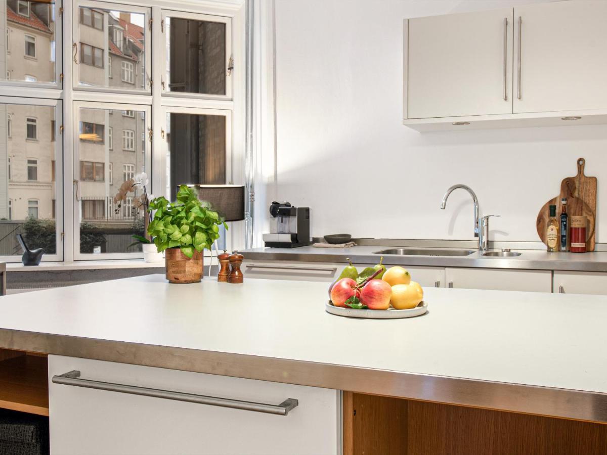 Sanders Stage - Enchanting Four-Bedroom Apartment Near Nyhavn 코펜하겐 외부 사진